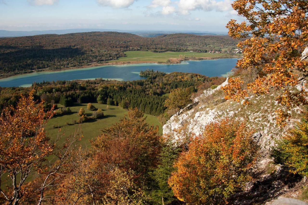 Готель Aux Truites Bleues Fort-du-Plasne Екстер'єр фото